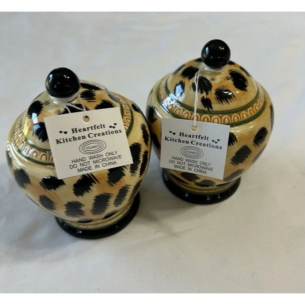 Safari Leopard Salt And Pepper Shaker Set Tropical Orange Black Ceramic 4x3”